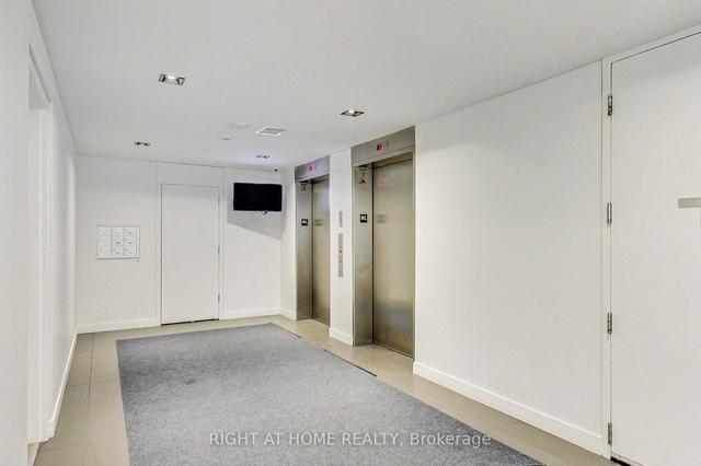 1003 - 32 Trolley Cres, Condo with 1 bedrooms, 1 bathrooms and 0 parking in Toronto ON | Image 31
