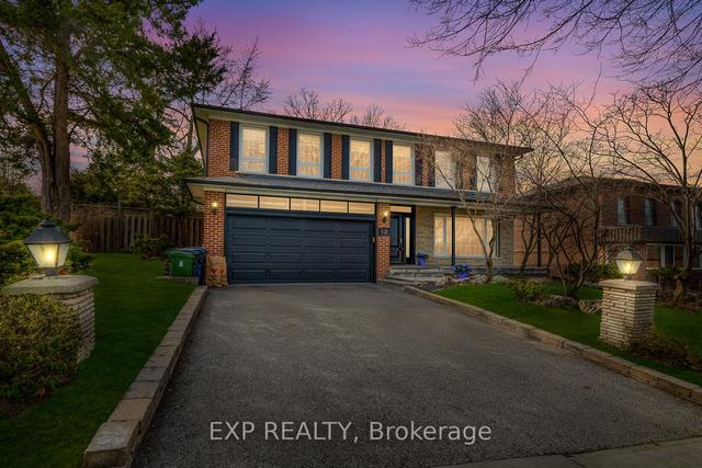 12 Beardmore Cres, House detached with 4 bedrooms, 4 bathrooms and 4 parking in Toronto ON | Image 23