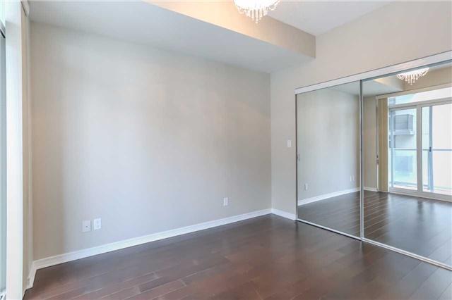 1621 - 352 Front St, Condo with 1 bedrooms, 1 bathrooms and null parking in Toronto ON | Image 8