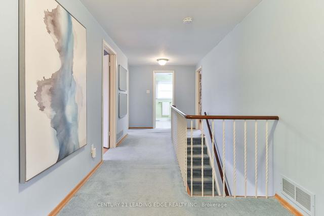 1 Groomsport Cres, House detached with 5 bedrooms, 3 bathrooms and 4 parking in Toronto ON | Image 14