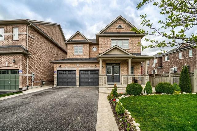 34 Cove Hollow Crt, House detached with 4 bedrooms, 4 bathrooms and 4 parking in Brampton ON | Card Image