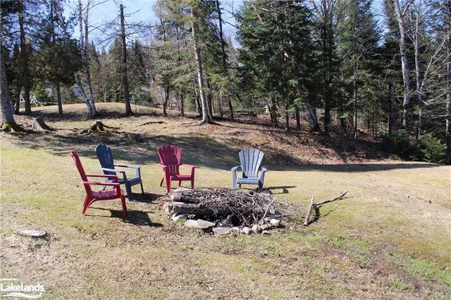 270 Whalley Lake Road, House detached with 3 bedrooms, 1 bathrooms and 4 parking in Magnetawan ON | Image 18