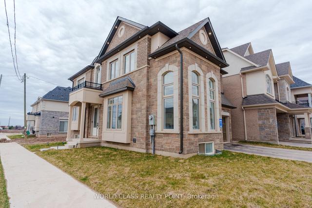 3924 Koenig Rd, House detached with 4 bedrooms, 5 bathrooms and 4 parking in Burlington ON | Image 1