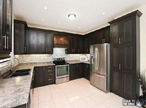 7 Attraction Dr, House detached with 4 bedrooms, 4 bathrooms and 4 parking in Brampton ON | Image 6