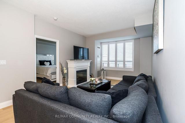 718 - 16 Dallimore Circ, Condo with 2 bedrooms, 2 bathrooms and 2 parking in Toronto ON | Image 25