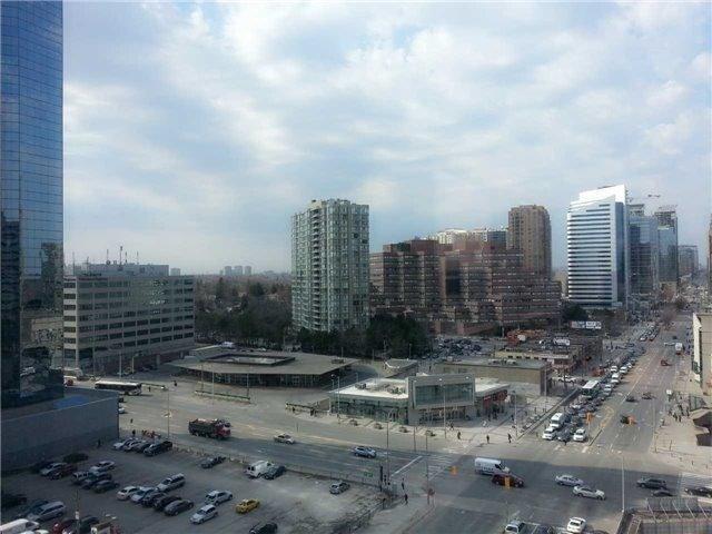 1002 - 2 Anndale Dr, Condo with 2 bedrooms, 2 bathrooms and 1 parking in Toronto ON | Image 12