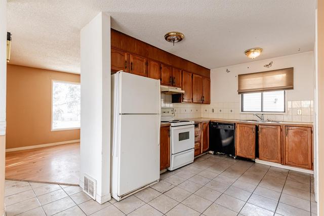 6720 Temple Drive Ne, House detached with 3 bedrooms, 2 bathrooms and 6 parking in Calgary AB | Image 1