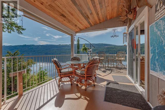 lot 1 Pete Martin Bay, House detached with 8 bedrooms, 1 bathrooms and null parking in Columbia Shuswap E BC | Image 16