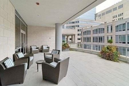 1614 - 763 Bay St, Condo with 0 bedrooms, 1 bathrooms and 0 parking in Toronto ON | Image 17