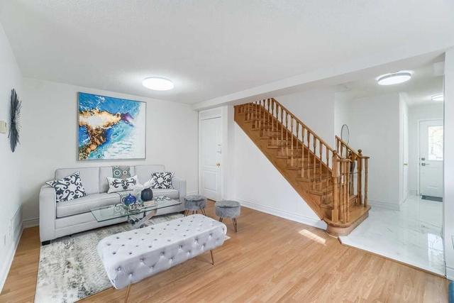 624 Rossellini Dr, House semidetached with 3 bedrooms, 4 bathrooms and 3 parking in Mississauga ON | Image 32