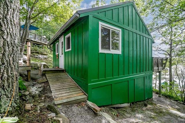538 Haskett Drive, House detached with 2 bedrooms, 1 bathrooms and 6 parking in Georgian Bay ON | Image 24