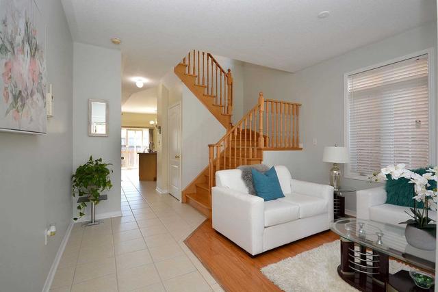4733 Colombo Cres, House semidetached with 3 bedrooms, 3 bathrooms and 4 parking in Mississauga ON | Image 38