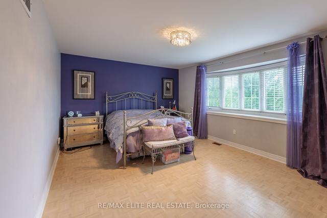 2 Wallingford Crt, House detached with 4 bedrooms, 4 bathrooms and 12 parking in Markham ON | Image 25