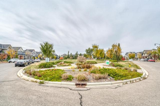 14 Cooperstown Court Sw, House detached with 3 bedrooms, 2 bathrooms and 2 parking in Calgary AB | Image 50
