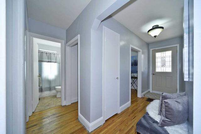 toronto - 7 Adele Ave, House detached with 3 bedrooms, 2 bathrooms and 7 parking in Toronto ON | Image 37
