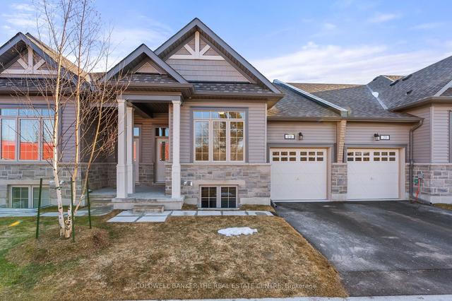 19 - 17 Lakewood Cres, Townhouse with 2 bedrooms, 3 bathrooms and 2 parking in Kawartha Lakes ON | Image 1