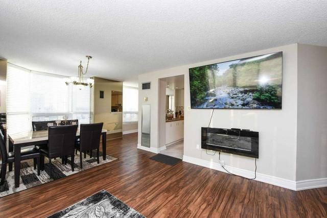 1901 - 8 Lisa St, Condo with 2 bedrooms, 2 bathrooms and 1 parking in Brampton ON | Image 14