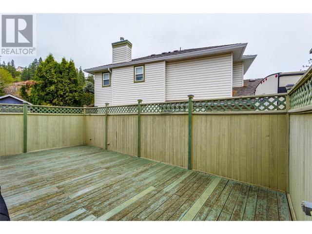 2141 Faulkner Court, House detached with 4 bedrooms, 2 bathrooms and 2 parking in West Kelowna BC | Image 26