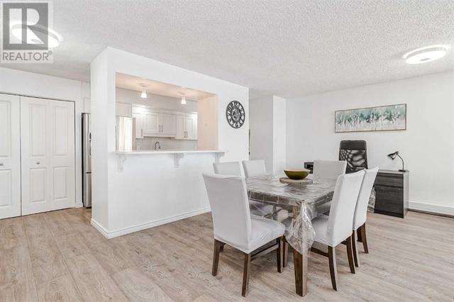1204, - 1100 8 Avenue Sw, Condo with 2 bedrooms, 1 bathrooms and 1 parking in Calgary AB | Image 6