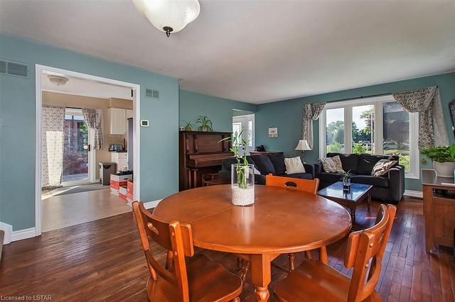 1120 Cambridge Crescent, House detached with 4 bedrooms, 2 bathrooms and 2 parking in Sarnia ON | Image 17