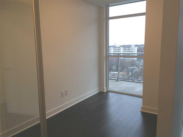 1001 - 58 Orchard View Blvd, Condo with 1 bedrooms, 2 bathrooms and null parking in Toronto ON | Image 4