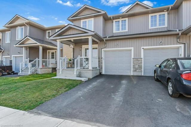34 Tegan Court, House semidetached with 3 bedrooms, 2 bathrooms and 3 parking in Loyalist ON | Image 12
