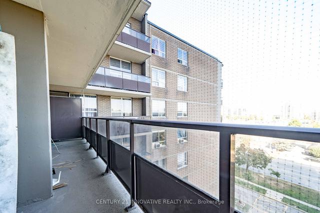 706 - 180 Markham Rd, Condo with 2 bedrooms, 2 bathrooms and 1 parking in Toronto ON | Image 32