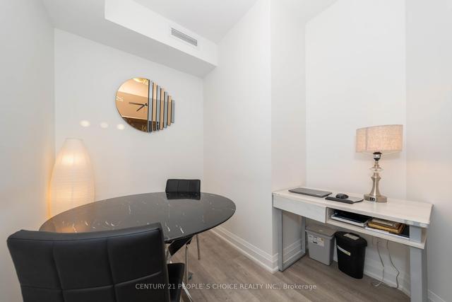 716 - 2369 Danforth Ave, Condo with 1 bedrooms, 2 bathrooms and 0 parking in Toronto ON | Image 9