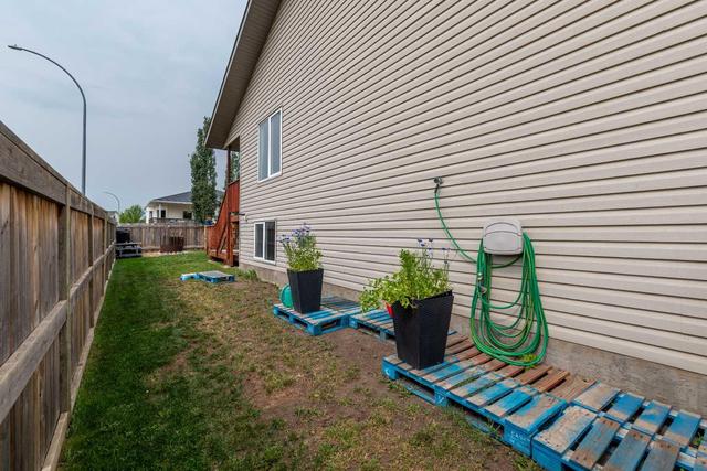 2002 47 Avenue, House detached with 6 bedrooms, 3 bathrooms and 4 parking in Lloydminster (Part) SK | Image 31