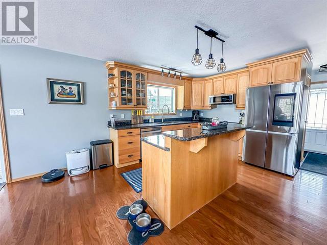 29 Snow Drive, House detached with 4 bedrooms, 3 bathrooms and null parking in Kenora ON | Image 7
