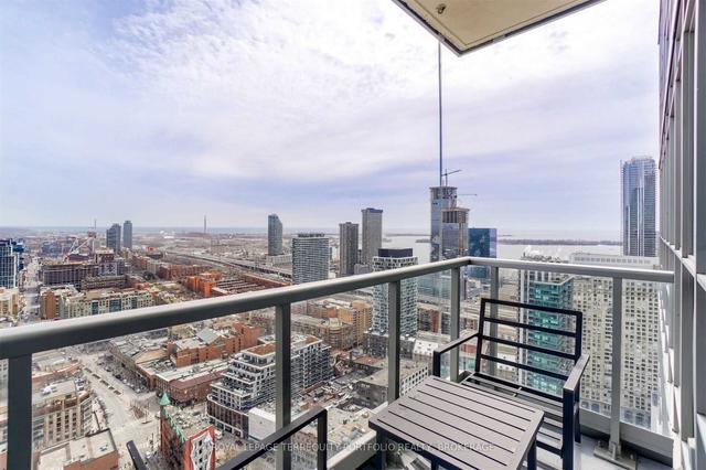 3606 - 88 Scott St, Condo with 1 bedrooms, 1 bathrooms and 0 parking in Toronto ON | Image 3