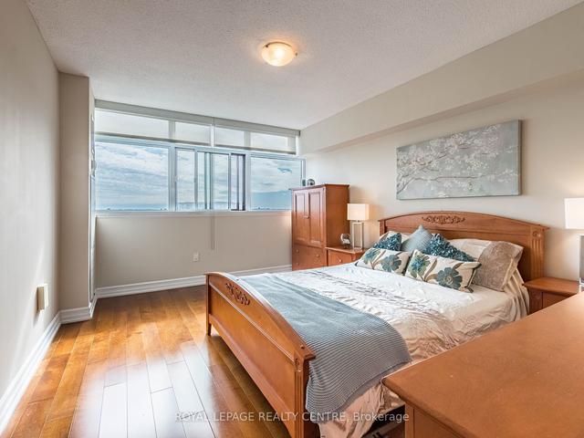 2504 - 3100 Kirwin Ave, Condo with 2 bedrooms, 2 bathrooms and 2 parking in Mississauga ON | Image 8