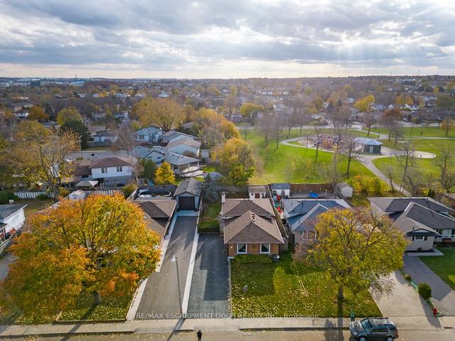 96 Boston Cres, House detached with 3 bedrooms, 1 bathrooms and 6 parking in Hamilton ON | Image 16