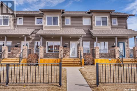 804 Stensrud Road, House attached with 3 bedrooms, 3 bathrooms and null parking in Saskatoon SK | Card Image