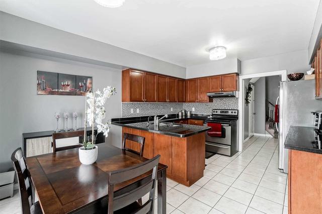 45 Albright Rd, House detached with 3 bedrooms, 4 bathrooms and 6 parking in Brampton ON | Image 5