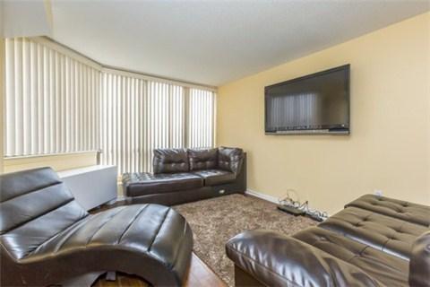 lph 09 - 25 Fairview Rd W, Condo with 2 bedrooms, 2 bathrooms and 2 parking in Mississauga ON | Image 7