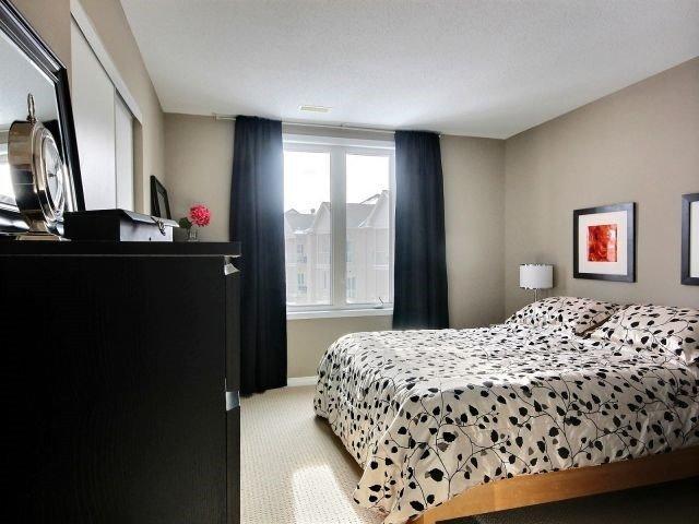8 - 200 Rustic Hills Cres, Condo with 2 bedrooms, 2 bathrooms and 1 parking in Ottawa ON | Image 11