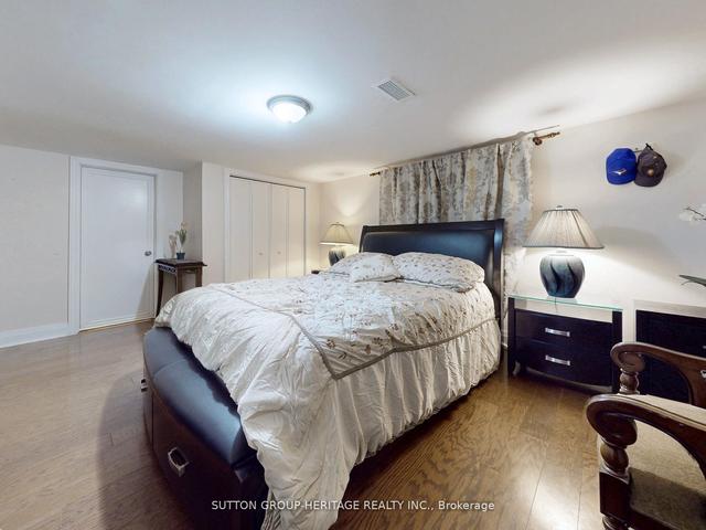99 Whitley Ave, House detached with 3 bedrooms, 4 bathrooms and 6 parking in Toronto ON | Image 3