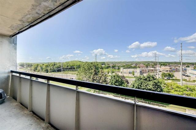 608 - 20 William Roe Blvd, Condo with 3 bedrooms, 2 bathrooms and 1 parking in Newmarket ON | Image 7