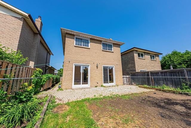 27 Jamie Ann Court, House detached with 4 bedrooms, 2 bathrooms and 2 parking in Hamilton ON | Image 29