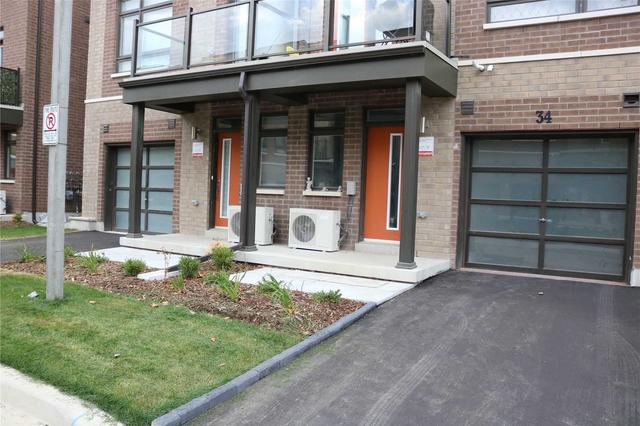 34 Engel St W, Townhouse with 2 bedrooms, 2 bathrooms and 2 parking in Vaughan ON | Image 15