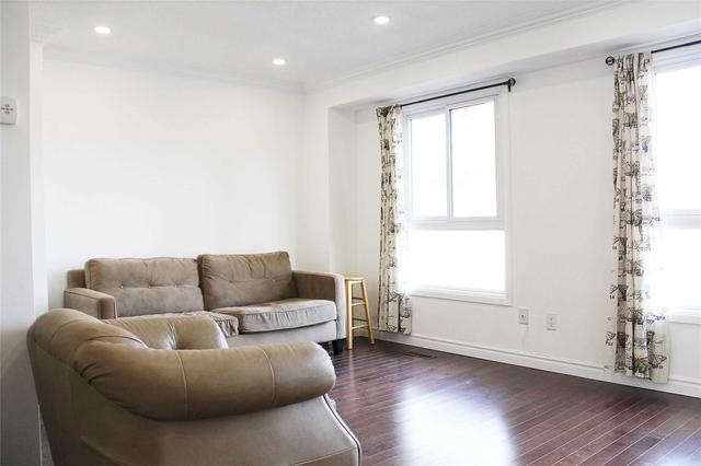 21 - 33 Dundalk Dr, Townhouse with 3 bedrooms, 2 bathrooms and 2 parking in Toronto ON | Image 22