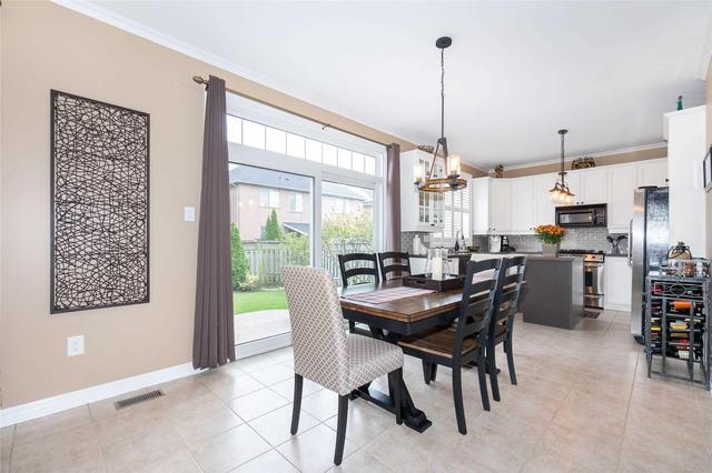 1485 Thorncrest Cres, House detached with 3 bedrooms, 4 bathrooms and 2 parking in Oakville ON | Image 5