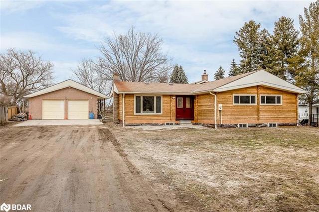 1288 Gilford Road, House detached with 4 bedrooms, 2 bathrooms and null parking in Innisfil ON | Image 2