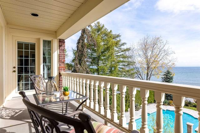 3200 Lakeshore Rd, House detached with 5 bedrooms, 4 bathrooms and 12 parking in Burlington ON | Image 15