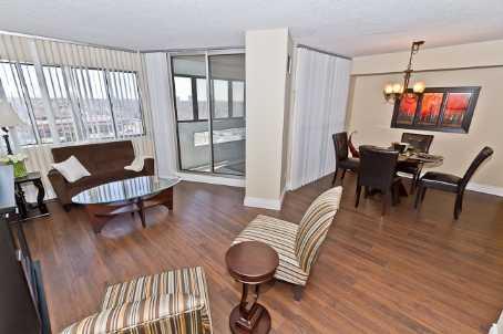 510 - 1580 Mississauga Valley Blvd, Condo with 2 bedrooms, 2 bathrooms and 1 parking in Mississauga ON | Image 4