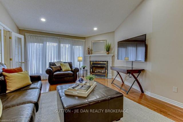 21 - 1755 Louise Blvd, Townhouse with 2 bedrooms, 3 bathrooms and 4 parking in London ON | Image 31