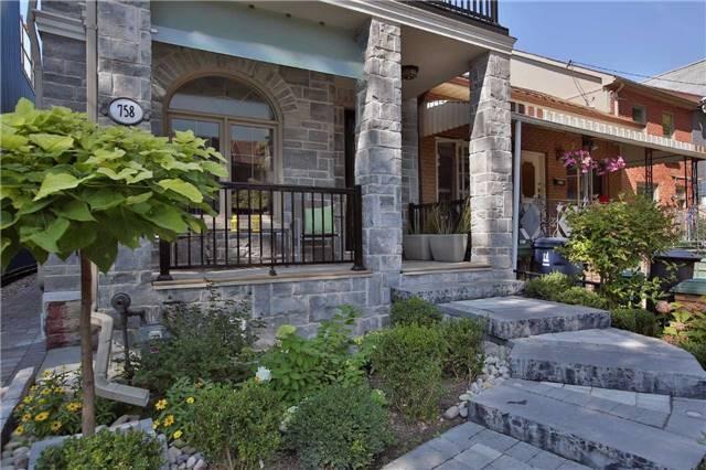 758 Markham St, House detached with 4 bedrooms, 4 bathrooms and 2 parking in Toronto ON | Image 2