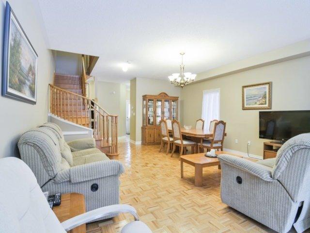 3645 Bala Dr, House semidetached with 3 bedrooms, 3 bathrooms and 1 parking in Mississauga ON | Image 4