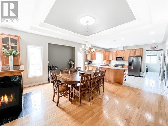 513 - 1st B Street, House detached with 4 bedrooms, 3 bathrooms and 4 parking in Falher AB | Image 6